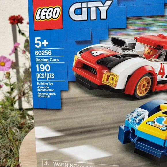 NEW LEGO City Racing Cars building set 60256 Car with Minifigures 190 pieces $30 - Picture 3 of 10